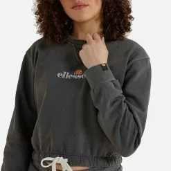 Ellesse Popsy Cropped Sweatshirt SGM14011 BLACK -Women's Sweatshirts Sales eng pl Ellesse Popsy Cropped Sweatshirt SGM14011 BLACK 1047026 3
